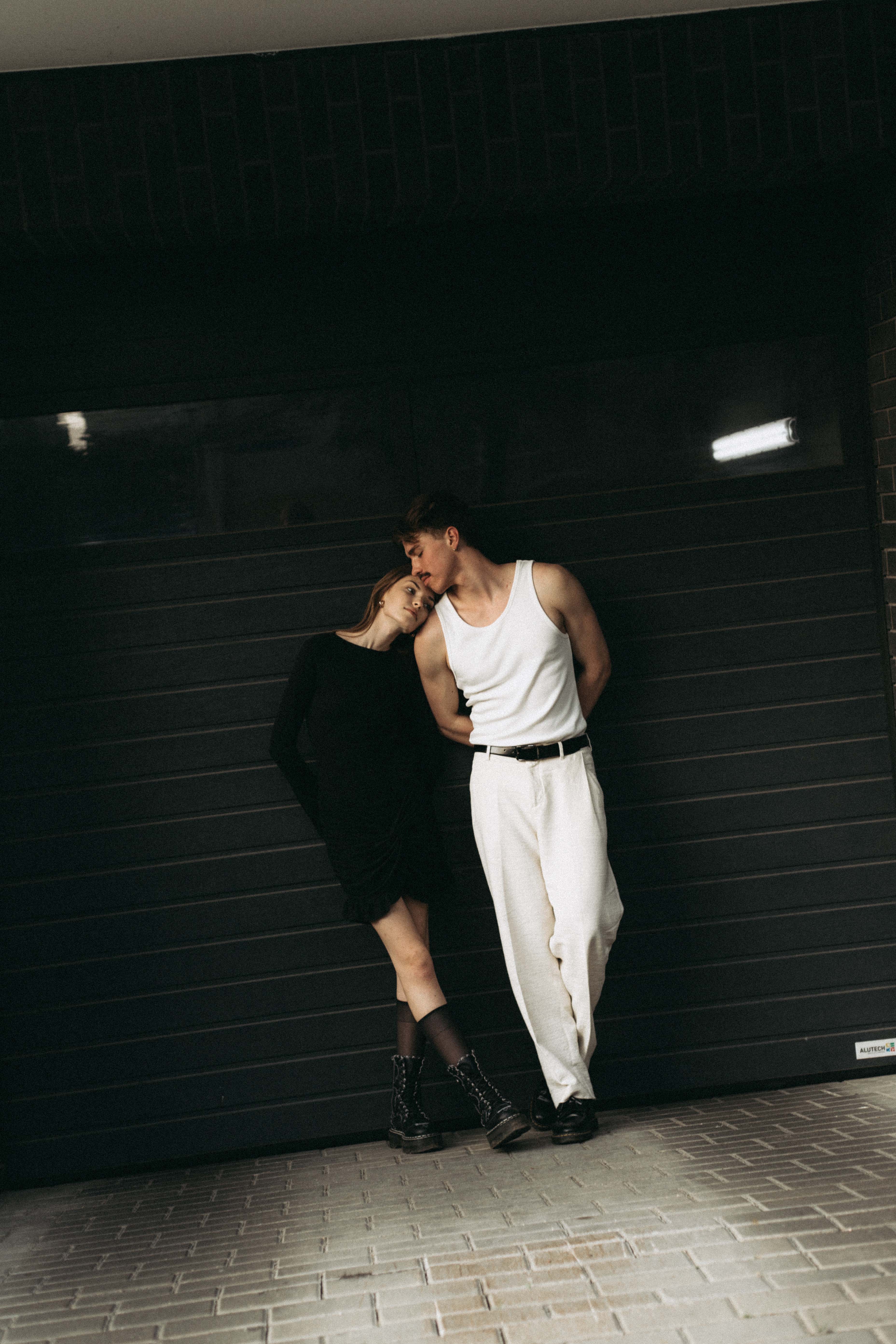 Парная фотосессия Love Story на закате в Бресте — фотограф Яна Мемей